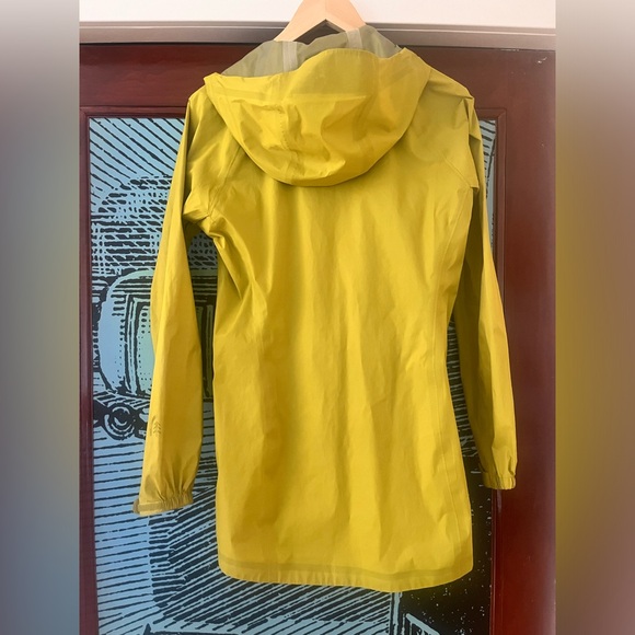 SIERRA DESIGNS rain 🧥 jacket - Picture 2 of 8